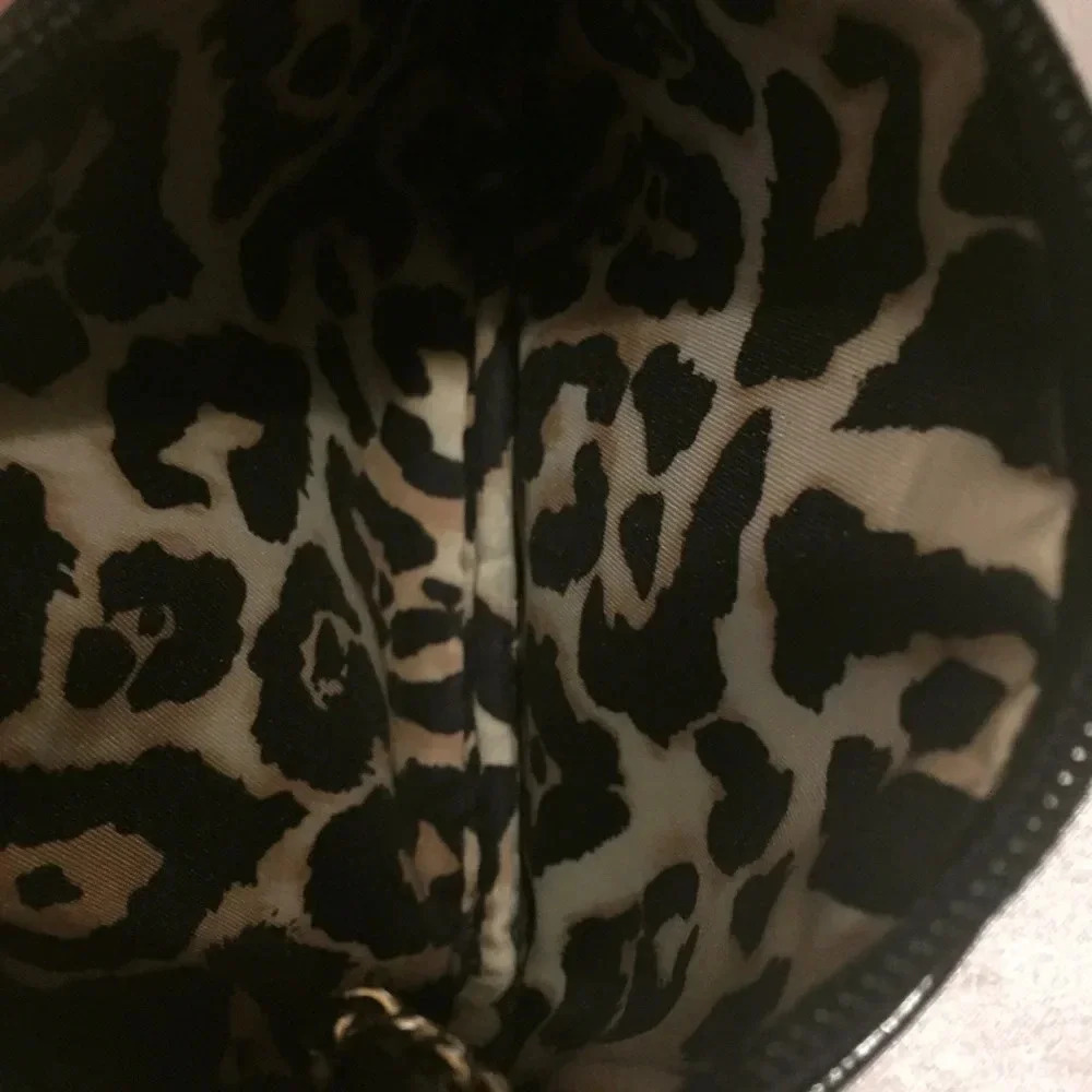 Victoria Secret Keychain Wallet - Picture 3 of 6